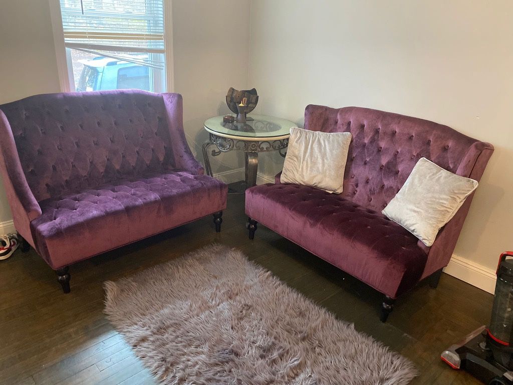 2 Loveseats