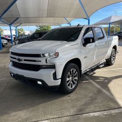 2021 Chevrolet Silverado 1500  RST
