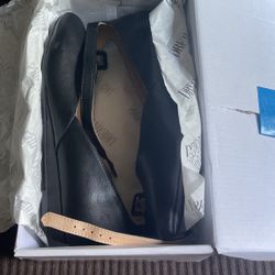  Low Wedge Ankle Strap Casual Flats Shoes, Black Size 9.5 (Revona)