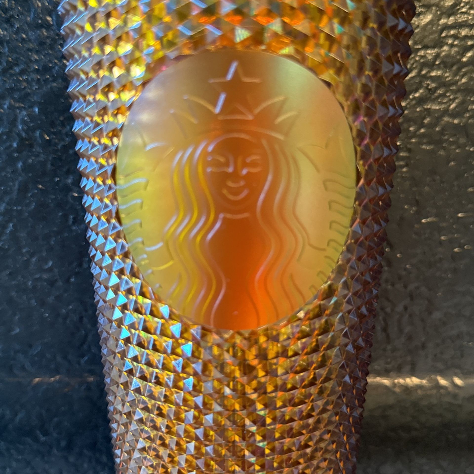 Starbucks Limited Edition Venti Cup NEW