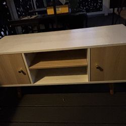 Media / Tv Stand