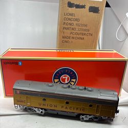 Lionel (contact info removed) UP LEGACY Superbass F7B #1468c Locomotive Bluetooth See Photos