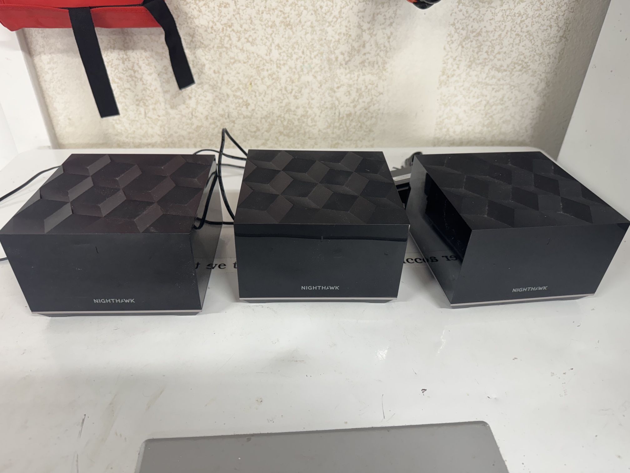 Netgear Nighthawk MR80 TriBand mesh modem with two satellites!