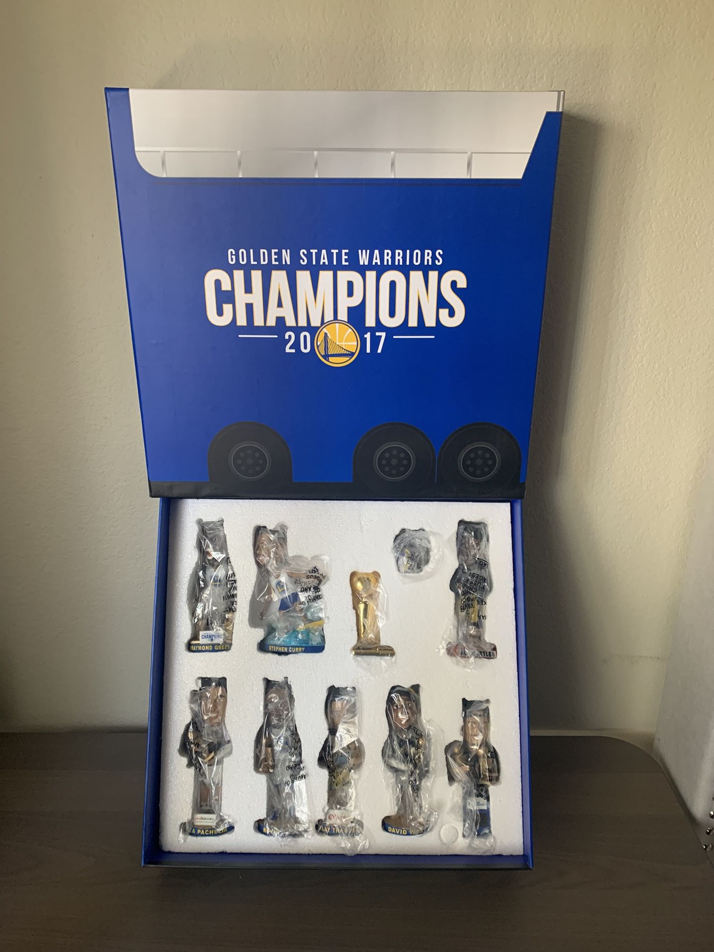 2017 Golden State Warriors Stephen Curry Klay Thompson Draymond Green Bobblehead Set