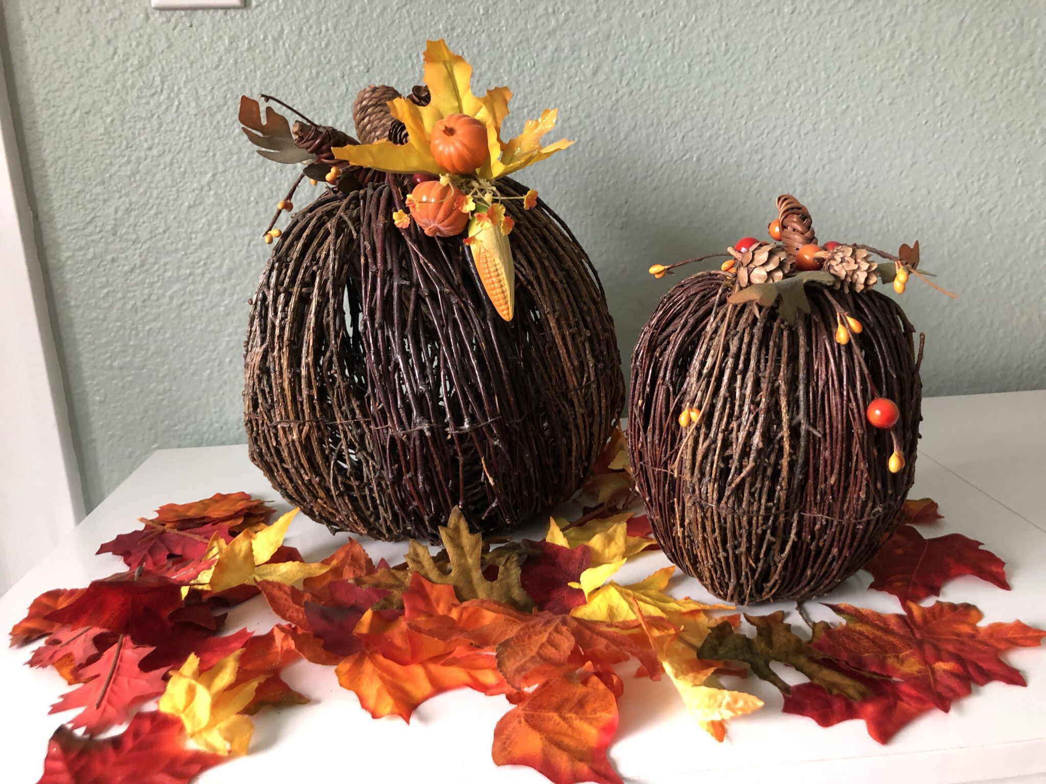 Fall Decor Bundle (See First 3 Photos For Everything Included)