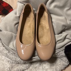 Naturalizer Flats 