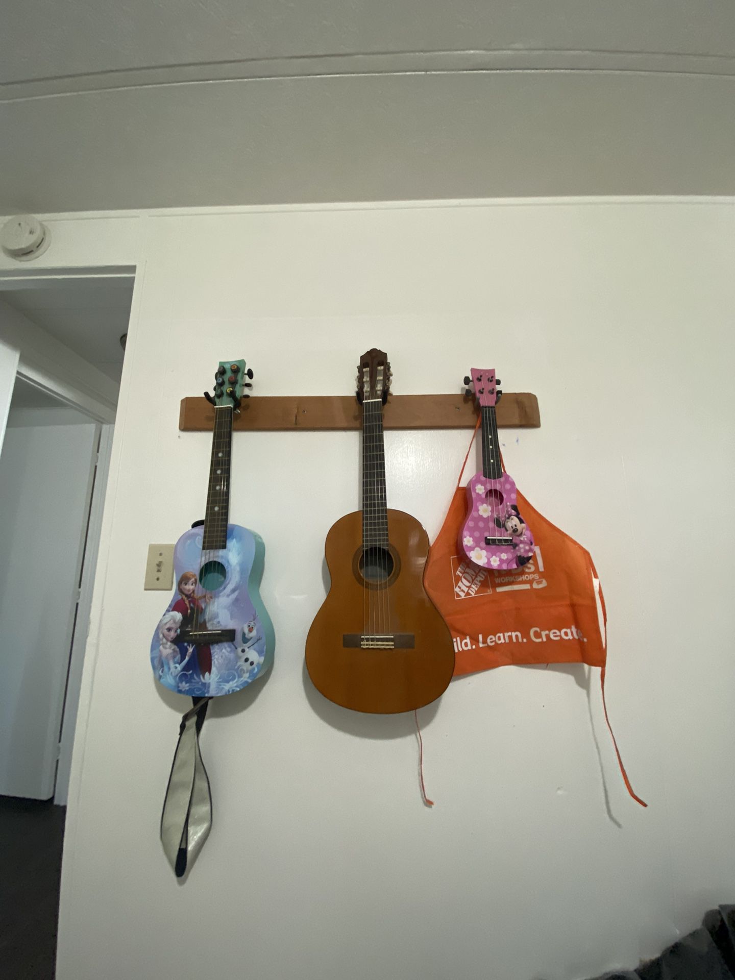 2 Guitars And Ukulele 