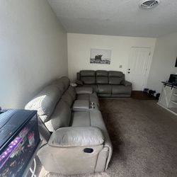 Reclinable Couches