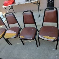 4 Chairs Metal Frame 