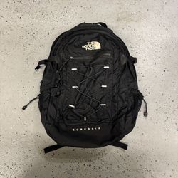 The North Face Borealis Black Hiking Travel School Backpack 28L w/Laptop Sleeve