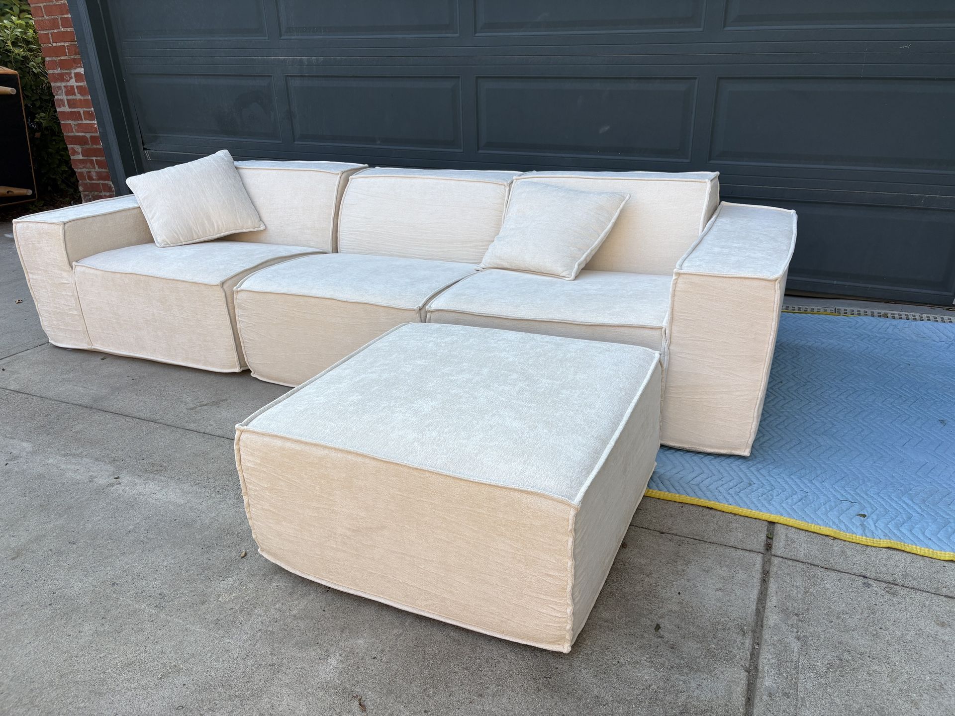 Rove M1 Sectional Modular Couch FREE DELIVERY