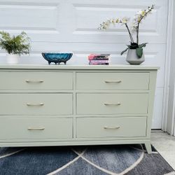 Dresser-6  drawers, refinished 