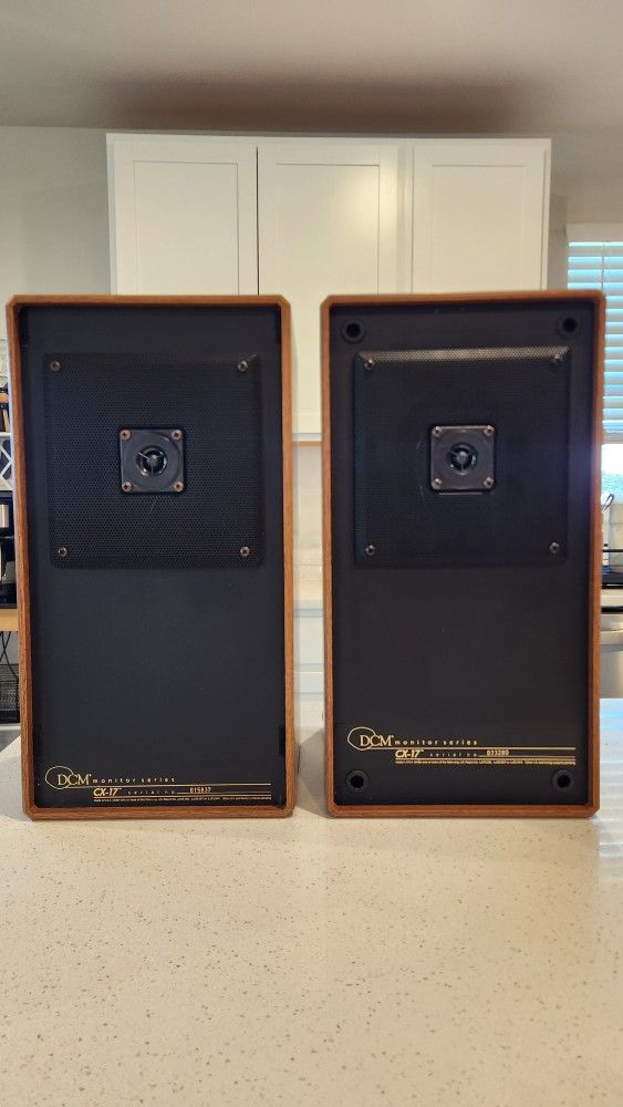 DCM CX-17 Bookshelf Speakers