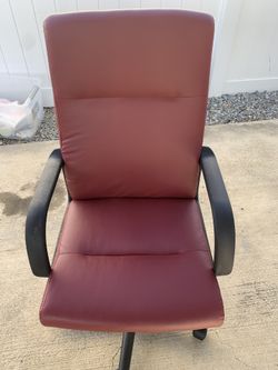 Desk Chairs
