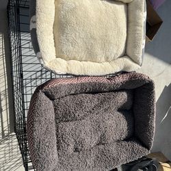 New Dog beds $4 each / Crate mats $3