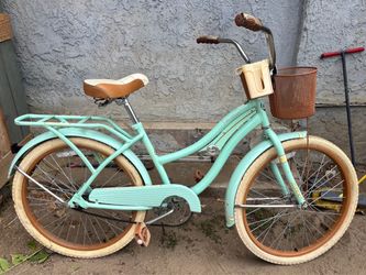 Huffy Nel Lusso Cruiser Bike
