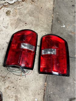 Taillights Sierra 2014 2015