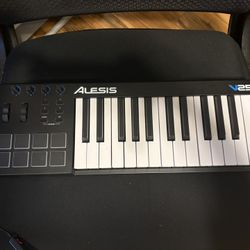 Alesis midi keyboard 