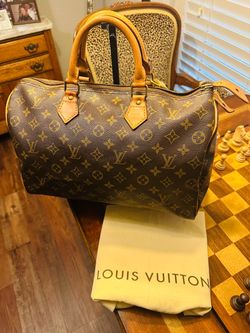 SALE** LV Monogram Speedy 35