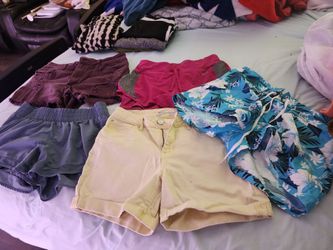 Big Clothes bundle shorts pants and tops small sizes