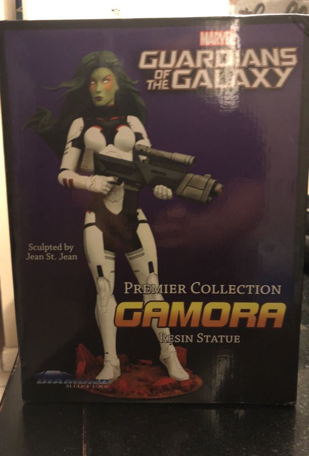 Premier collection guardians of the galaxy statue