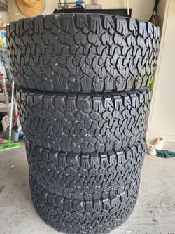 325/60/20 BFGOODRICH ALL TERRAIN