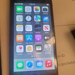 64 gb iPod touch  5 th generation 
Working Fine 
Fully functional