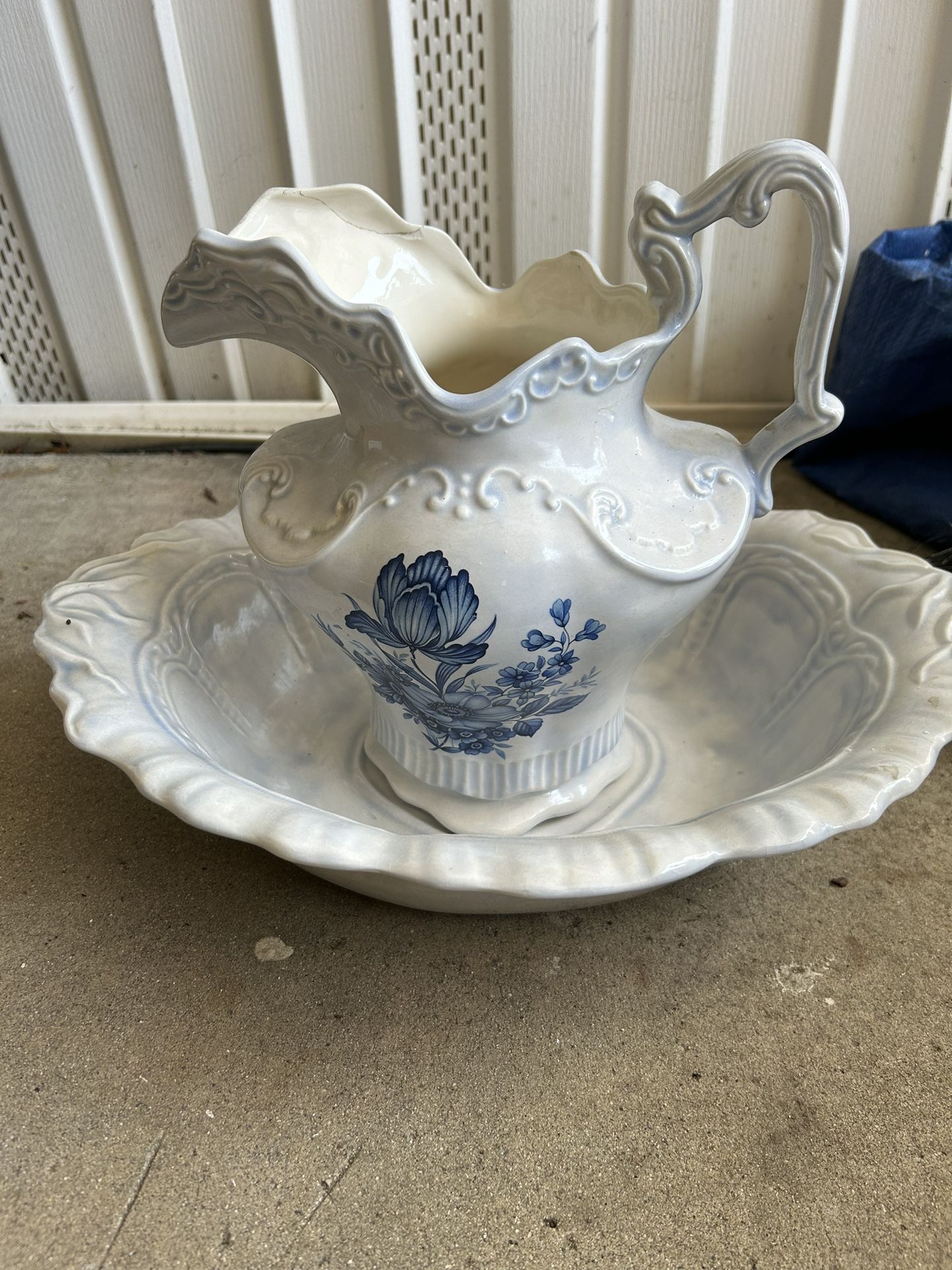Wash Antique