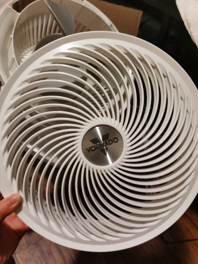 circulator/fan