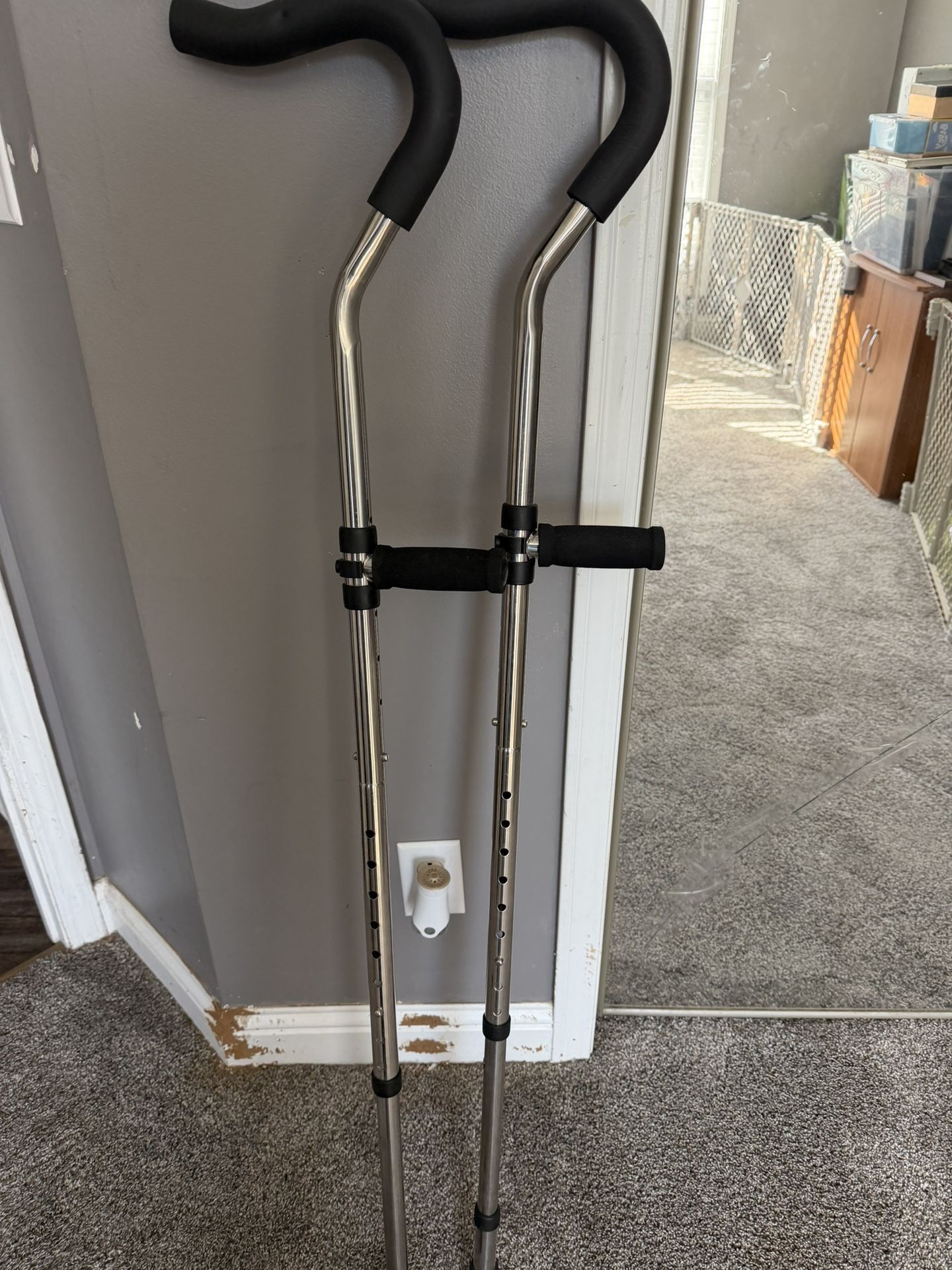 Crutches