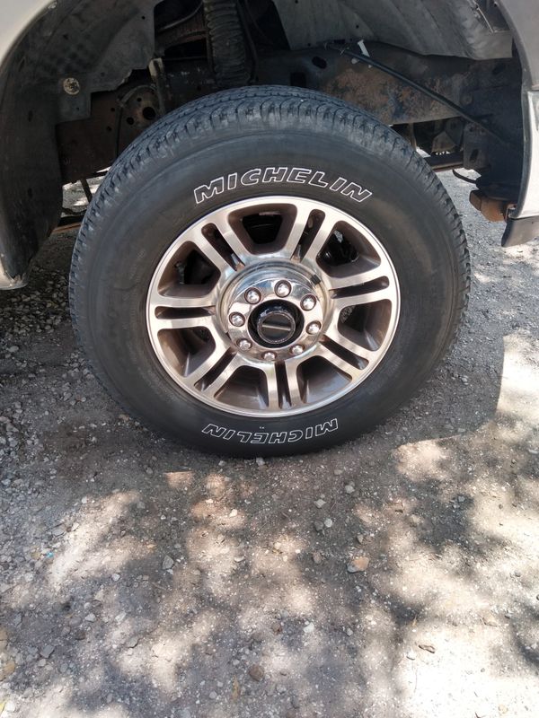 000 ford f350 bolt pattern