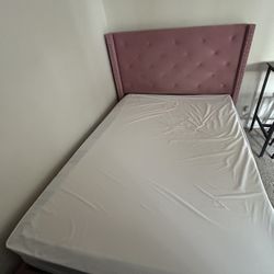 12’ Full mattress almost new
