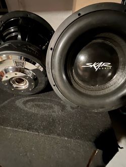 Skar Audio Subwoofers – Pair