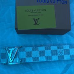 Gold And White Louis Vuitton Belt Size 44