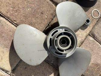 Yamaha Propeller 11 3/4 X 9 1/4-R