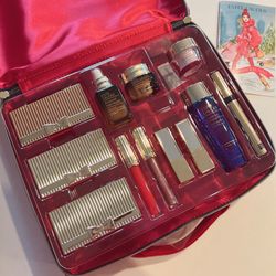 Estee Lauder Includes 12 Full Size Faviorites Holiday Makeup Gift Set Lift And Glow Resilience Multi effect Cream 