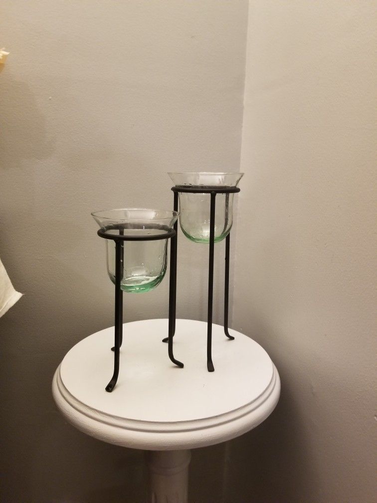 2 Candle holders