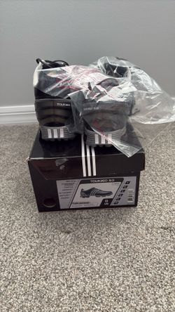 Men’s adidas tour360  size 13 golf shoe