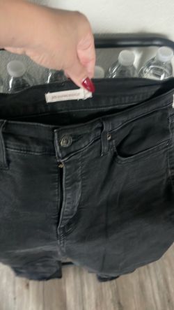 Levi’s women’s jeans 31/30 style 315