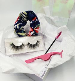Lashes box set!!!!!