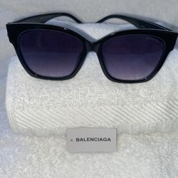 Women’s Sunglasses 