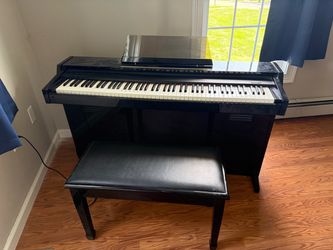 Lowrey Piano MDP 200. Free read description