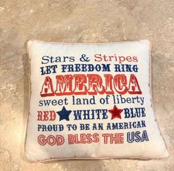 4th July-throw pillow decorative-USA AMERICA –Fourth of July-red, white & blue, couch, bed, decor