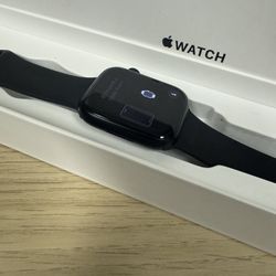 Apple Watch Series 8