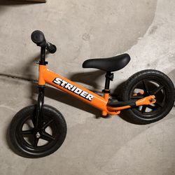 STRIDER BALANCE BIKE Like NEW