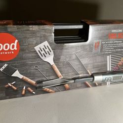Food Network 17 Piece Grilling Tool Set (NEW)