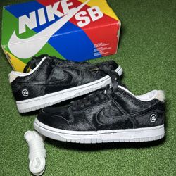 Nike SB Dunk Low Medicom 