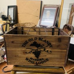 wooden bottle box