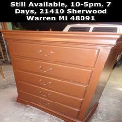 Dresser Chest Of Drawers PLUS MORE
