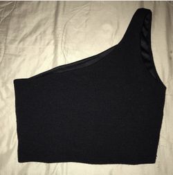 Black one shoulder crop top